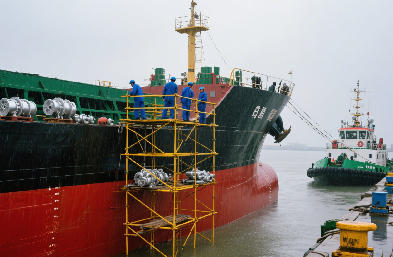 萬噸雜貨船待命，各類貨物高效承運，多港口直達不中轉(zhuǎn)